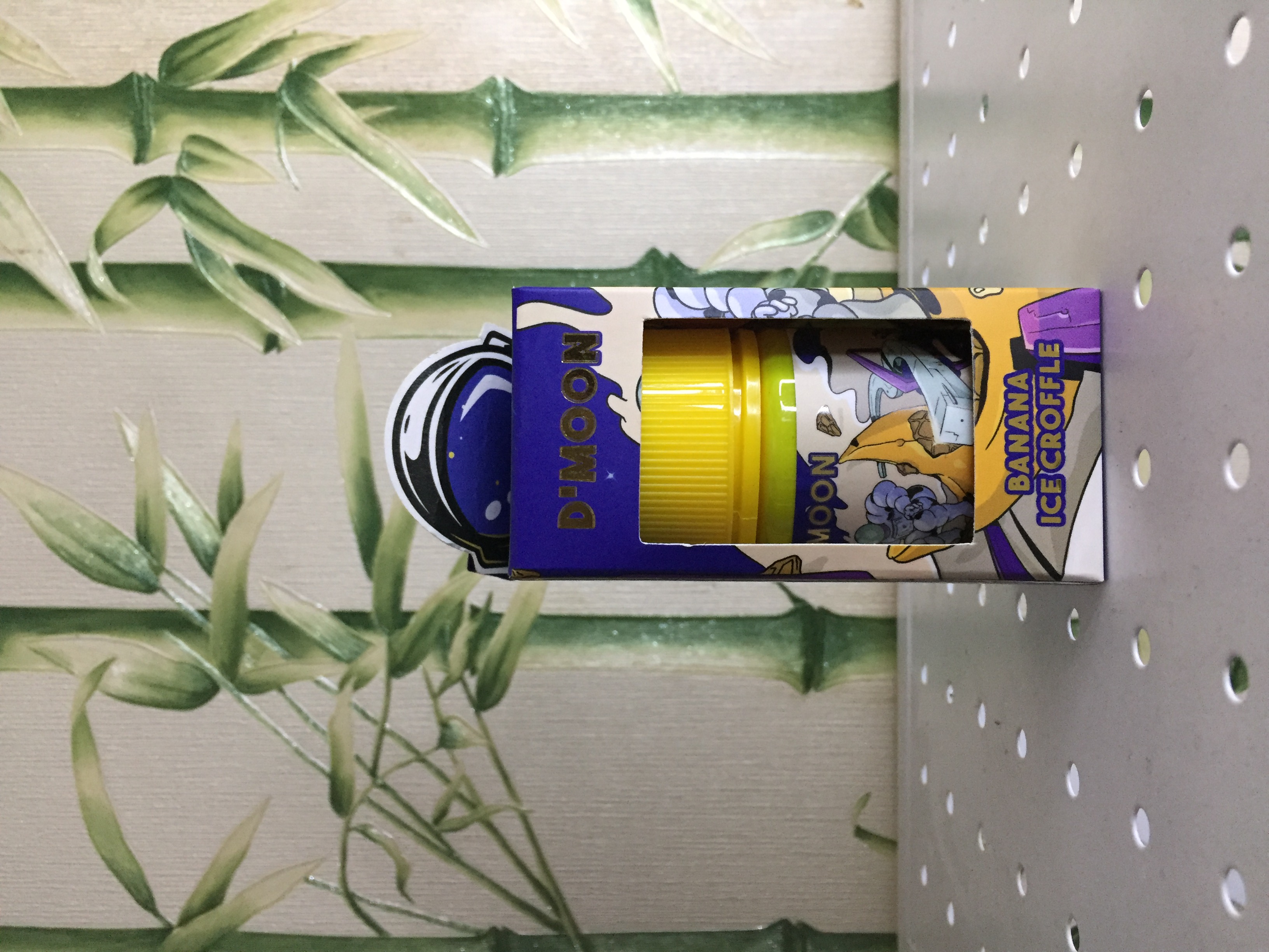 Dmoon Banana Ice Croffle 30ml, 30mg strength 